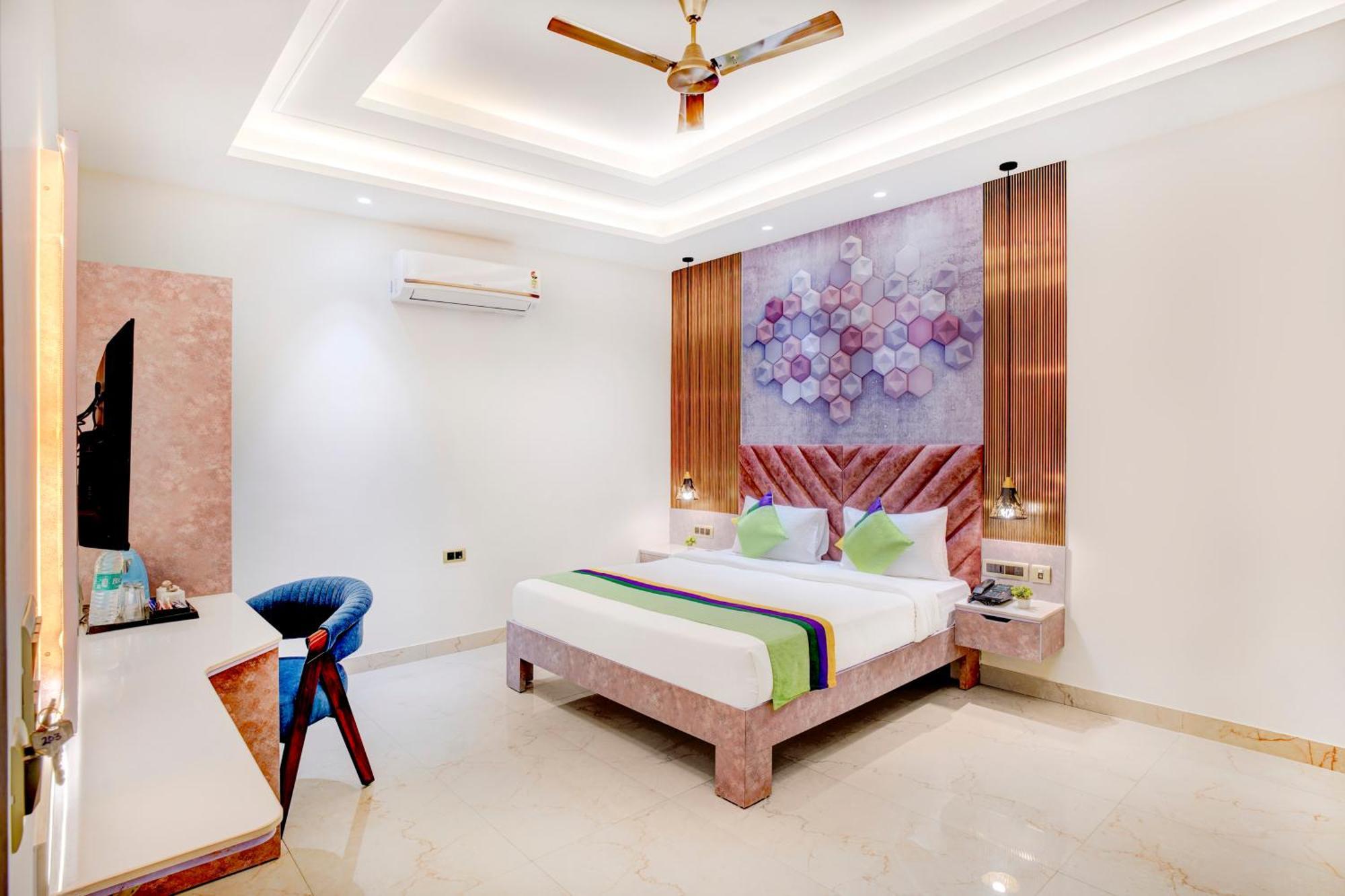 Treebo Corporate Inn Noida Exterior photo